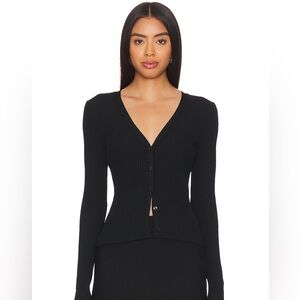 📦 MOVING SALE! Good American Black Ribbed Cropped V-neck Cardigan